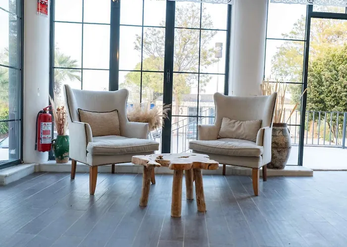 Enki Suess Alacati Hotell *