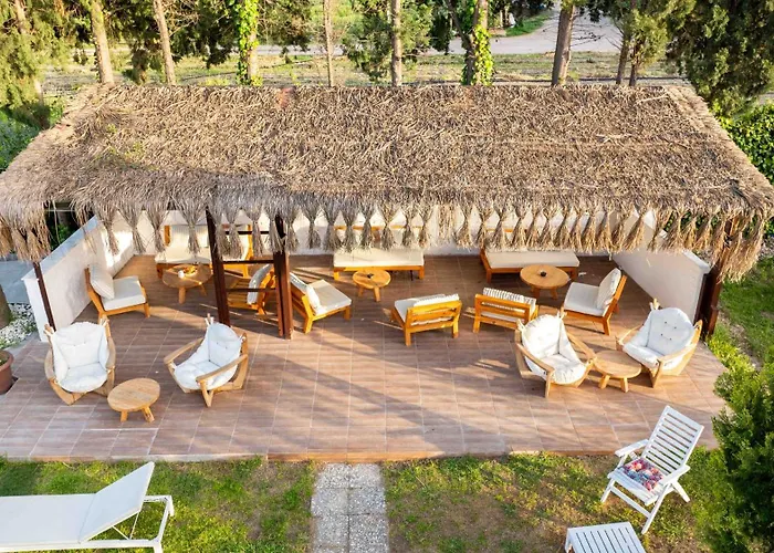 Enki Suess Alacati * Ciftlikkoyu